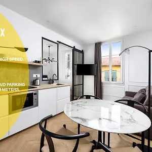 https://secret-contemporary-courtyard.fr-provencehotel.com