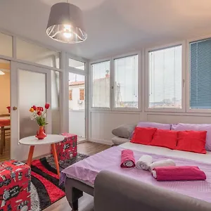 https://cosy-apartment-zupanic.in-istria.net